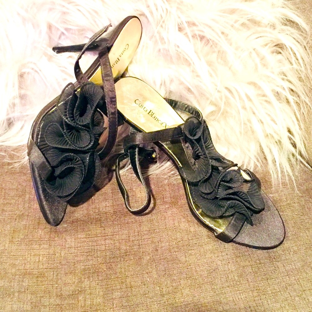 Costa Blanca X black ruffle heels